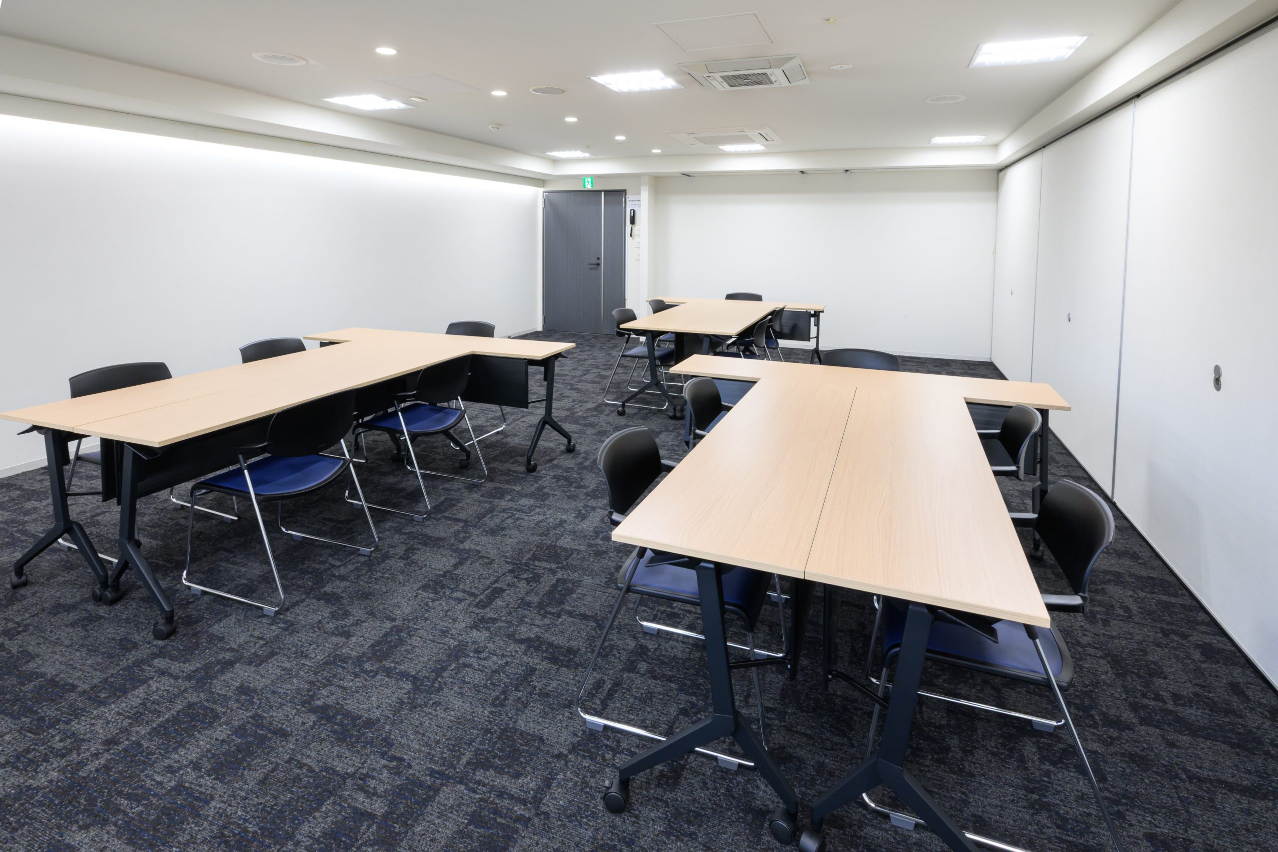 レイアウト：島型